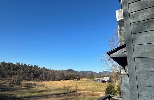 Townsend Cabin | Trail's End Cabin at Country Manor Acres
