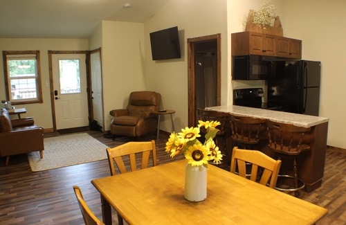 Marysville Apartment | Trailhead Suites