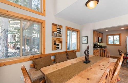 Alpine Meadows House | Trailside - Alpine Meadows 6 Bedroom with Private Hot tub