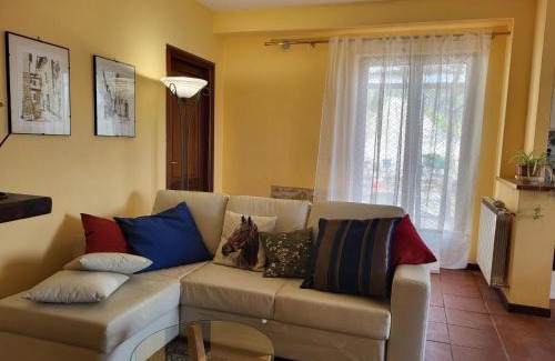 Monte Santa Maria Tiberina House | Tranquil Farmhouse in Umbria