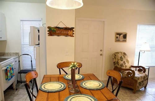 Rotonda Heights Condo | Tranquil 2 BR/2 BA condo in Rotonda West with screened lanai, and canal