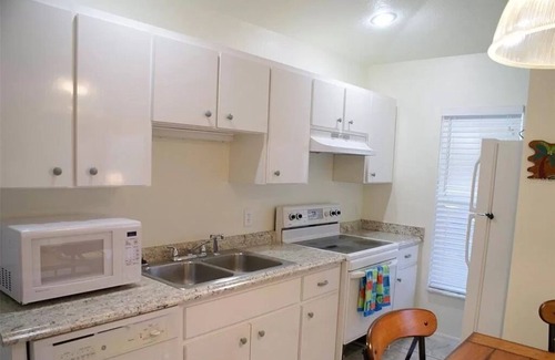 Rotonda Heights Condo | Tranquil 2 BR/2 BA condo in Rotonda West with screened lanai, and canal