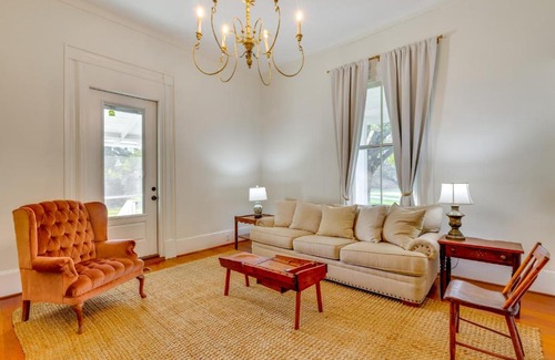 Fowlstown House | Tranquil Abode Near Thomasville with Screened Porch!