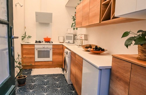 Nepszinhaz negyed Apartment | Tranquil and charming apartment