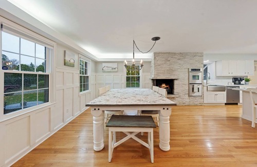 Jackson Other | Tranquil Convenient Location 6-bedroom Bright Modern Farmhouse Arcade Huge Yard