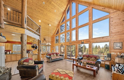 Cheney House | Tranquil Country Lodge Getaway with Hot Tub! Privacy & Serenity Abound.
