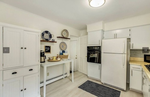 Cutchogue House | Tranquil Creekfront Cottage on North Fork - Your Perfect Summer Getaway