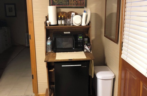 Grand Junction Apartment | Tranquil East Wing Suite Redlands Grand Junction, Colorado