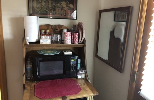 Grand Junction Apartment | Tranquil East Wing Suite Redlands Grand Junction, Colorado