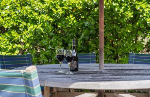 Bowentown House | Tranquil Escape - Waihi Beach Holiday Home
