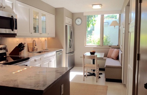 Longboat Key Condo | Tranquil Getaway In A Tropical Paradise