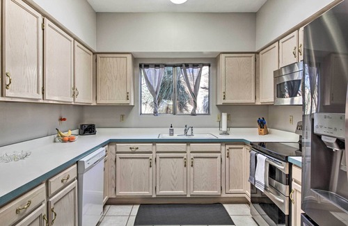 Green Valley House | Tranquil Green Valley Townhome w/Mtn Views!
