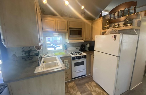 Key Largo House | Tranquil Key Largo Retreat: 2-Bedroom Trailer in Calusa Campground