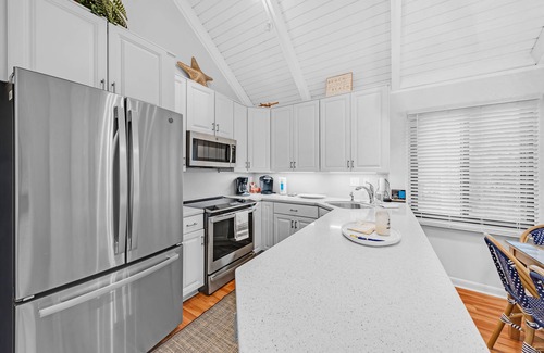 Sealoft Villas House | Tranquil Lagoon and Golf Course Views! Amenity Cards! Close to Beach! Pets!