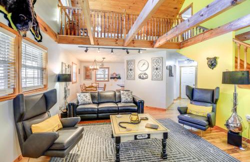 Damascus House | Tranquil Mountain Getaway in Troutdale Game Room!