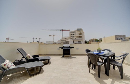 Msida Apartment | Tranquil Msida Creek 1-Bedroom Apartments & Penthouse