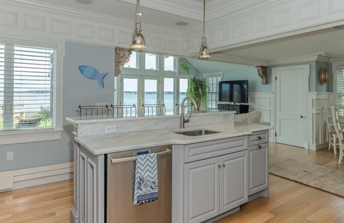 Gloucester House | Tranquil Oasis within a short drive to shops, restaurants and beaches.