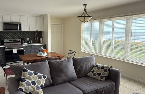 Melbourne Beach House | Tranquil Ocean Front Retreat