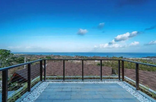 Kampial House | Tranquil Ocean View Villa 3BR in Sawangan, NusaDua