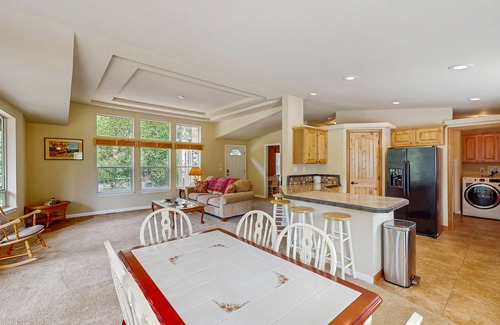 Willow Creek House | Tranquil riverfront getaway, private pool, seasonal fruit trees, & fishing