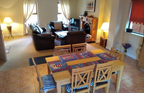 Kenmare House | Tranquil sea view in Kenmare