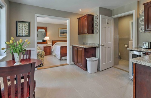 North Hero Apartment | Tranquil Studio w/Private Beach on Lake Champlain!