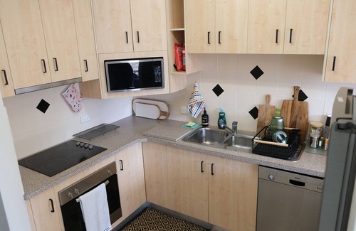 Tuncurry Apartment | Tranquil, Stylish, Retreat - 3 Bedrooms