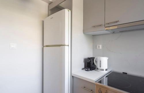 Voula Apartment | Tranquil Voula Getaway, A Calm Retreat in Voula