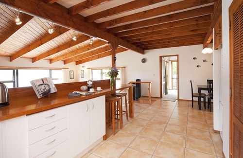 Russell House | Tranquil waterfront escape with gorgeous views & a touch of history