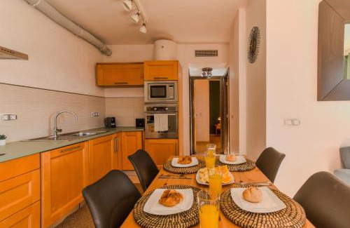Los Geraeos Apartment | Tranquilidad con vistas únicas, Piscina y Wifi - By Aloha Palma