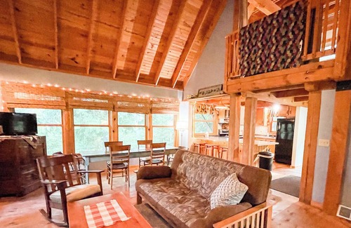 Herbster Cabin | Tranquility & Adventure Await at the River's Edge
