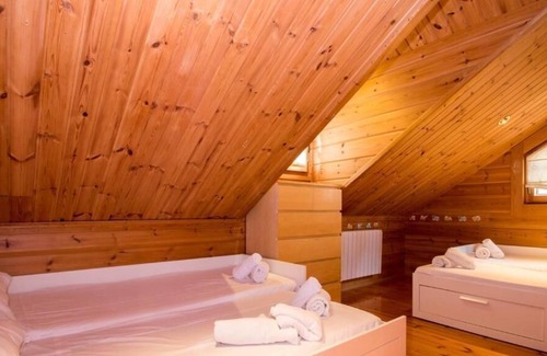 Argentona Villa | Tranquility and wonderful mountain views