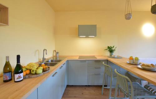 Solto Collina House | Tranquility At Pool