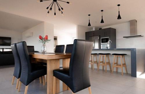 The Gardens House | Tranquility Bay of Fires