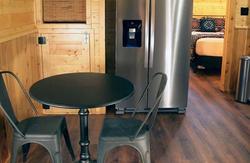 Cat Spring Cabin | Tranquility Cabin Surrounded By Live Oak Trees With A Fabulous Private Hot Tub!