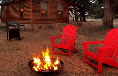 Cat Spring Cabin | Tranquility Cabin Surrounded By Live Oak Trees With A Fabulous Private Hot Tub!