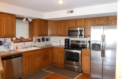 Gravois Mills House | Tranquility-Lakefront 4 Bdrm w/Huge Dock Ozarks Raceway 6.4, The Loop 8.2 miles