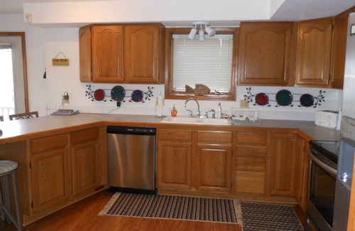 Gravois Mills House | Tranquility-Lakefront 4 Bdrm w/Huge Dock Ozarks Raceway 6.4, The Loop 8.2 miles