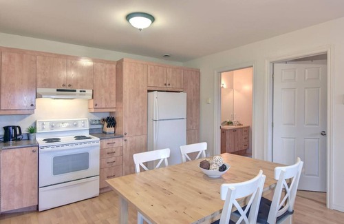 Mont-Tremblant Ski Chalet | Tranquility Lodge by Instant Suites | La Bete Golf