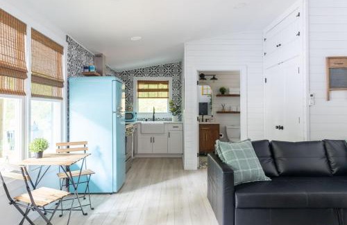 Buford Apartment | Tranquility Pond Cottage, Relax, Fish and Unwind