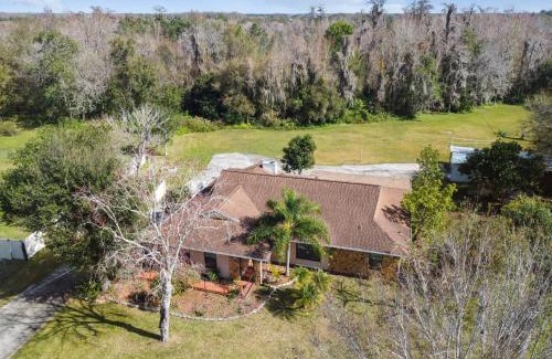 Kissimmee House | TRANQUILITY! PRIVATE Gated Estate! Boats, RVs OK! Has Separate Apt, Fishing, Hiking, LOW Rates!