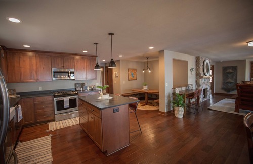 Chippewa Falls Cabin | Tranquillity awaits you at. Timberline Lakeside Lodge