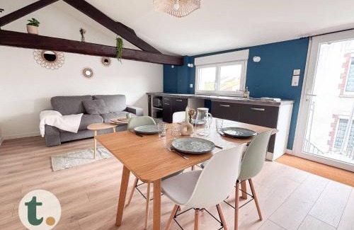 Les Herbiers Apartment | Tranquiloue - Petit Appartement - 10min Puy du Fou