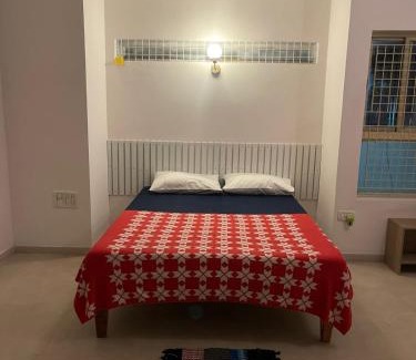 Sahakar Nagar Hotel | Transit Stay