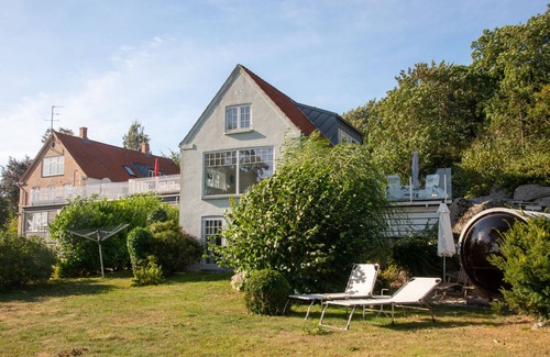 Bolshavn House | Traumhaftes Schönes Ferienhaus mit Großen Garten Direkt am Meer