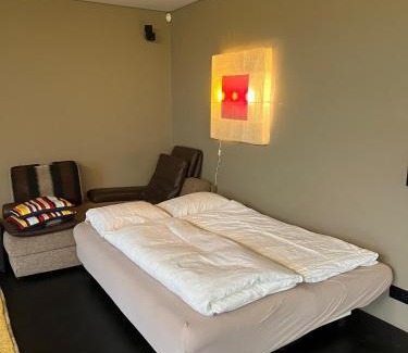 Muntelier Apartment | Traumlage! Wohnung mit direktem Seezugang