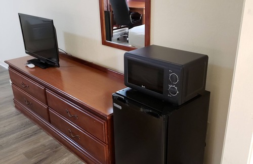 Buford Hotel | Travel Inn of Buford