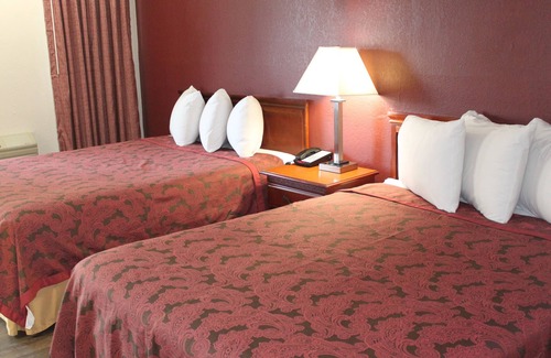 Buford Hotel | Travel Inn of Buford