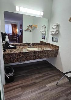 Springerville Hotel | Travel Inn & Suite