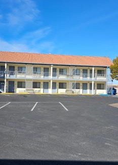 Springerville Hotel | Travel Inn & Suite